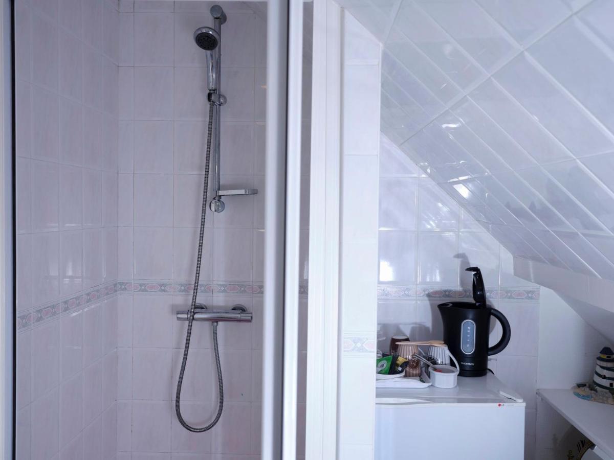 Les Roses Bed & Breakfast Santec Dış mekan fotoğraf