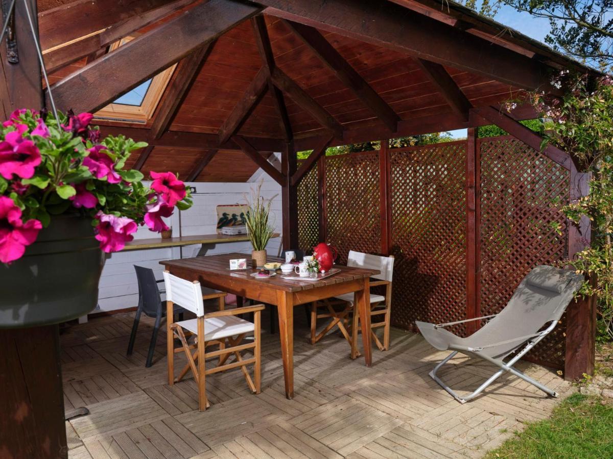 Les Roses Bed & Breakfast Santec Dış mekan fotoğraf